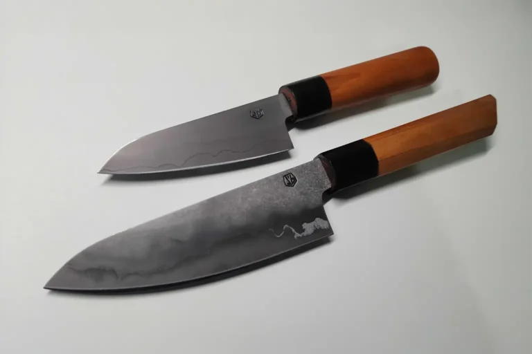 couteau San-mai traditionnel forgé à la main