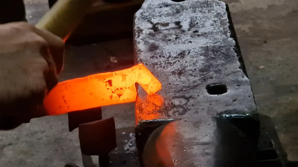 forger la soie d'un couteau